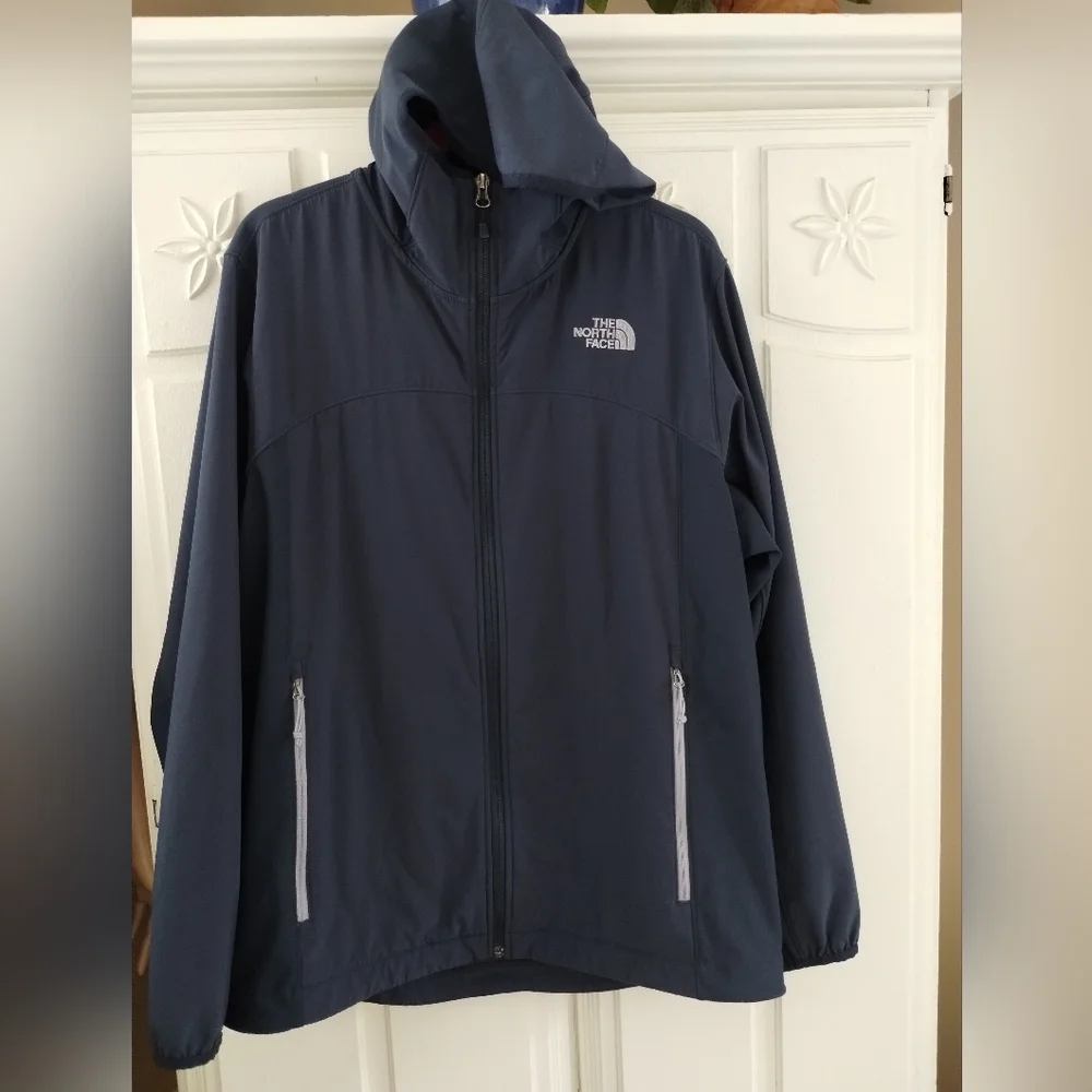 The North Face Navy Windwall Hooded Softshell Jacket Large